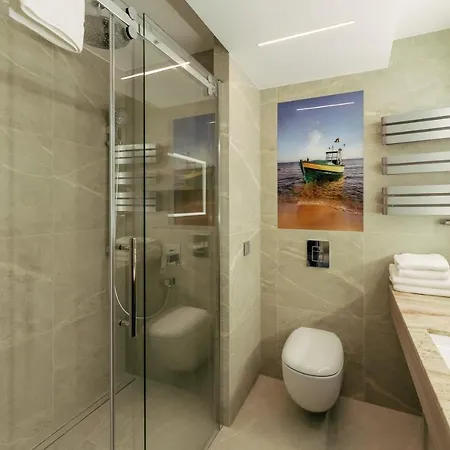 Unitral W Mielnie Ξενοδοχείο 4*