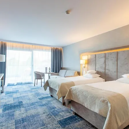 Unitral W Mielnie Hotel 4*