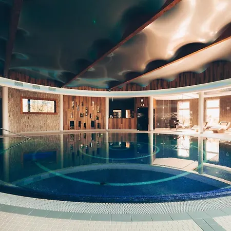 호텔 Unitral W Mielnie 4*