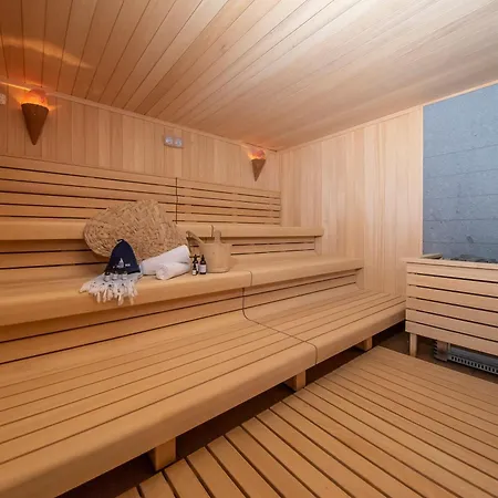 Unitral W Mielnie 4* 미엘노