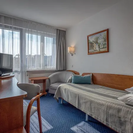 Unitral W Mielnie Hotel 4*