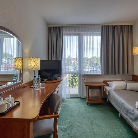Hotel Unitral W Mielnie