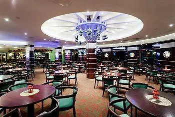 Hotel Unitral W Mielnie 4*