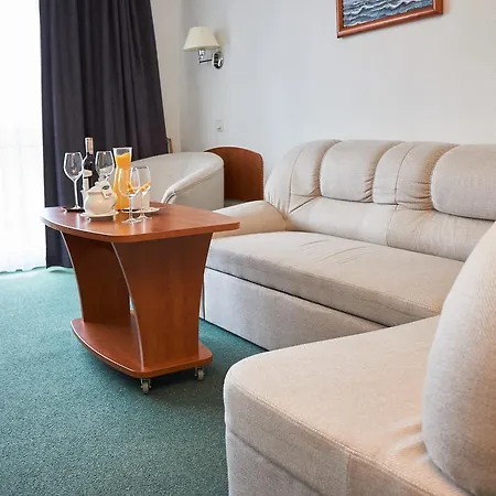 Unitral W Mielnie 4*