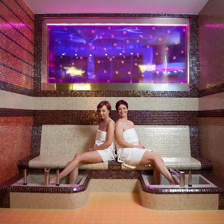 Unitral W Mielnie Hotel 4*