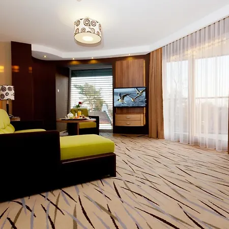 Unitral W Mielnie 4*