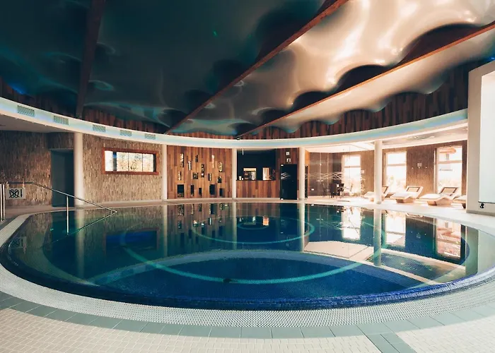 Hotel Unitral W Mielnie 4*