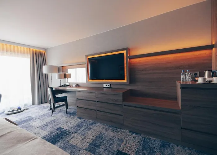 Unitral W Mielnie Hotel 4*